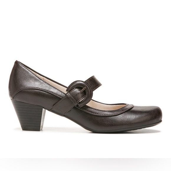 Life Stride Shoes - LifeStride Brown Mary Jane Heels Low Heel Pump Sz 5.5M